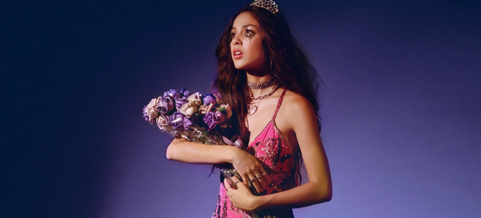 Olivia Rodrigo se corona como la princesa del pop actual en ‘Sour Prom’ Olivia Rodrigo se corona como la princesa del pop actual en ‘Sour Prom’