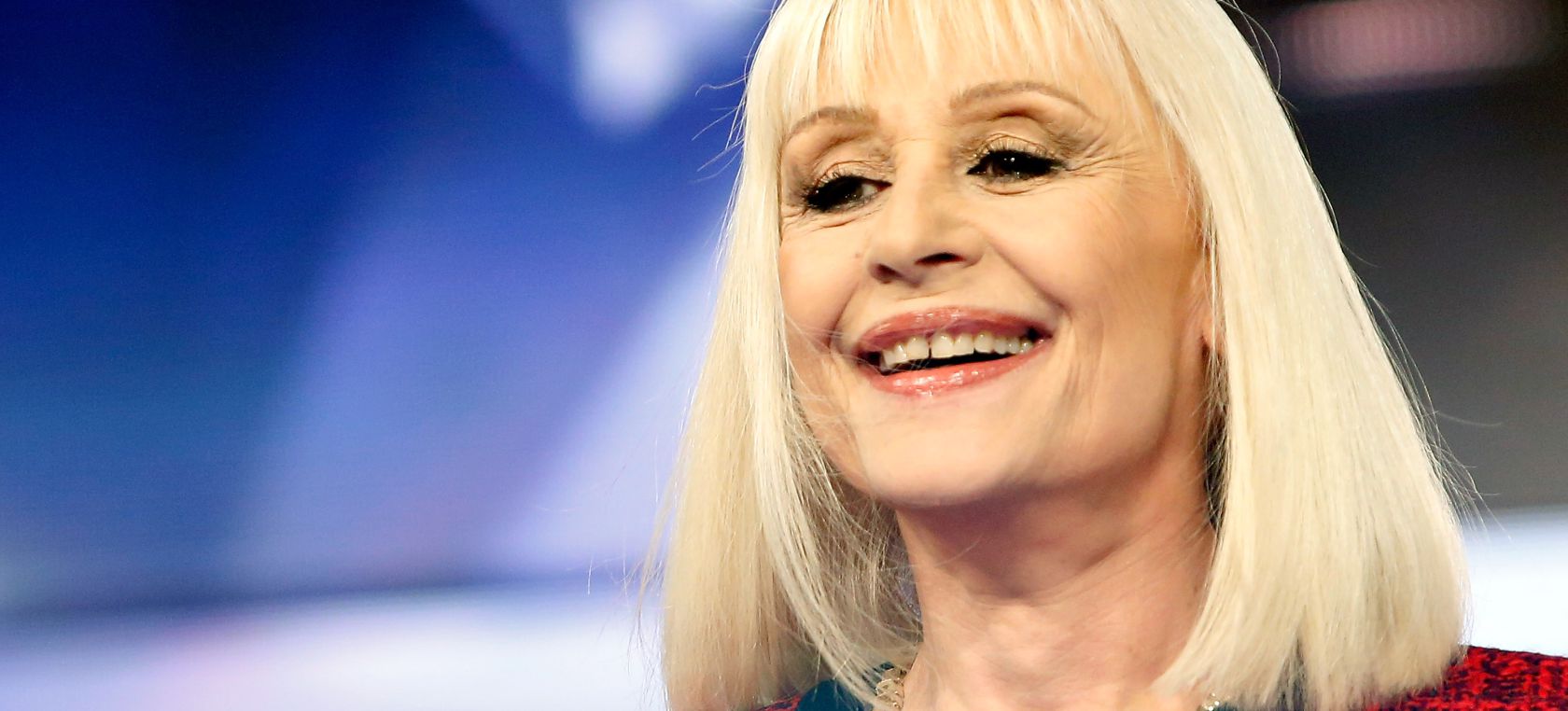 Raffaella Carrà y sus mejores canciones: desde ‘Qué Dolor’, ‘A far l'amore comincia tu’ o ‘Rumore’ Raffaella Carrà y sus mejores canciones: desde ‘Qué Dolor’, ‘A far l'amore comincia tu’ o ‘Rumore’