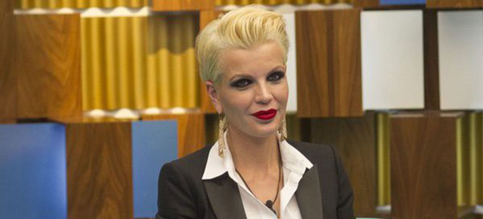 Bárbara (‘GH 17’) saca a la luz los detalles de su abandono y de su enemistad con Adara Bárbara (‘GH 17’) saca a la luz los detalles de su abandono y de su enemistad con Adara