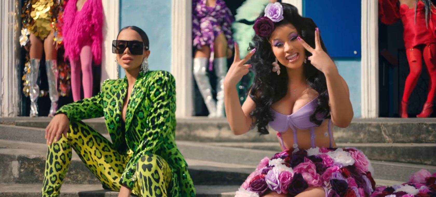 Anitta y Cardi B Anitta y Cardi B