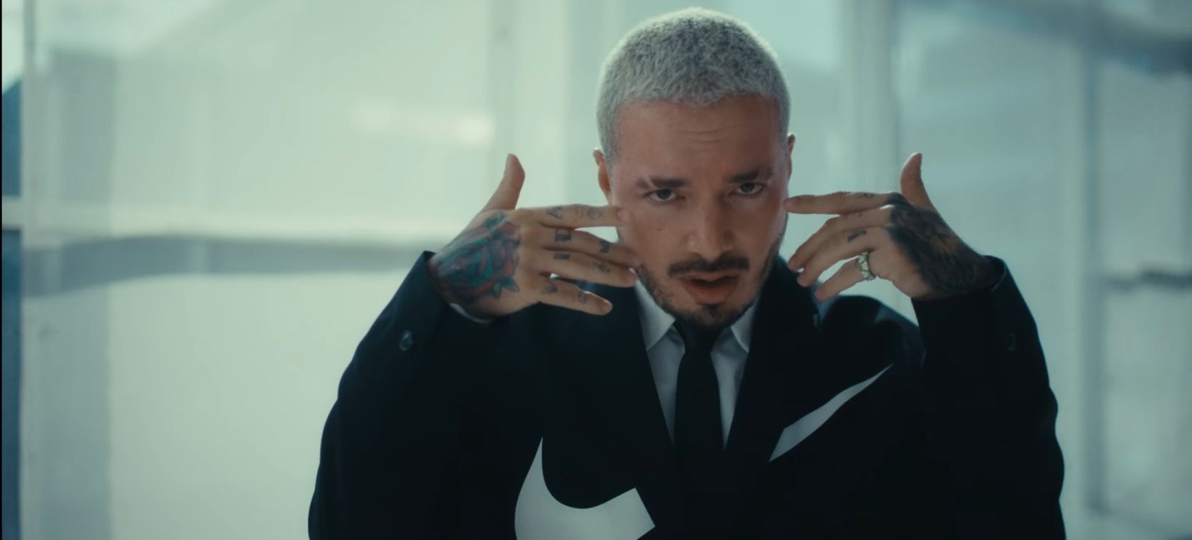 J Balvin Que Locura J Balvin Que Locura