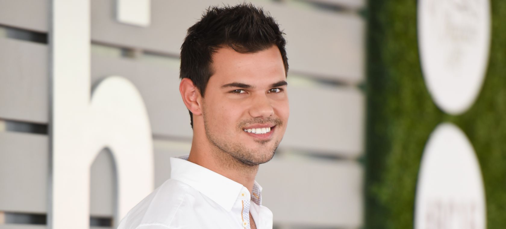 Taylor Lautner presume de cuerpazo nueve años después del final de ‘Crepúsculo’ Taylor Lautner presume de cuerpazo nueve años después del final de ‘Crepúsculo’