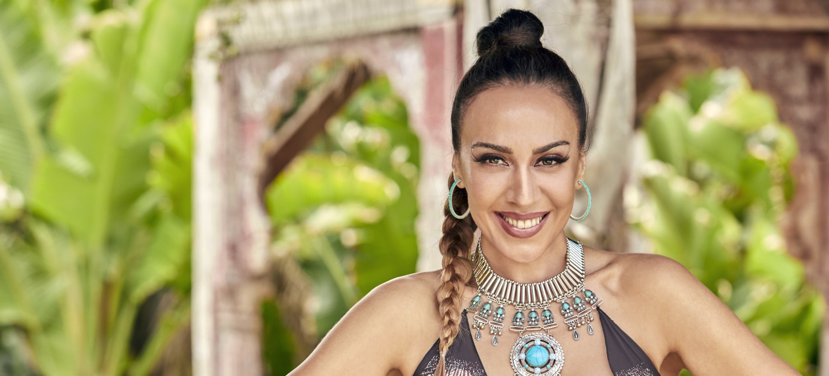 Netflix se aleja de las tentaciones en su programa con Mónica Naranjo: casting diverso y máquina de la verdad Netflix se aleja de las tentaciones en su programa con Mónica Naranjo: casting diverso y máquina de la verdad