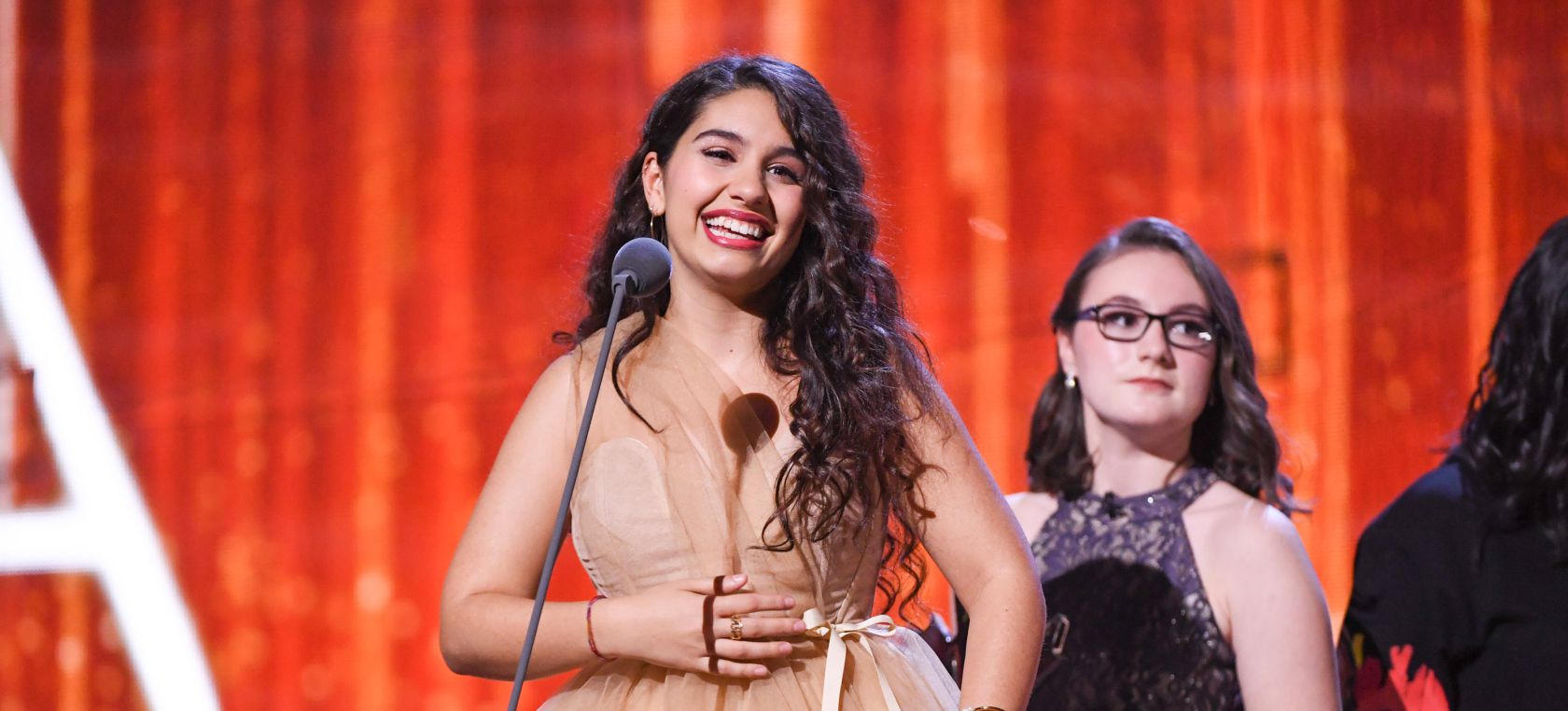 El nuevo álbum de Alessia Cara ya es una realidad: ‘In The Meantime’ El nuevo álbum de Alessia Cara ya es una realidad: ‘In The Meantime’