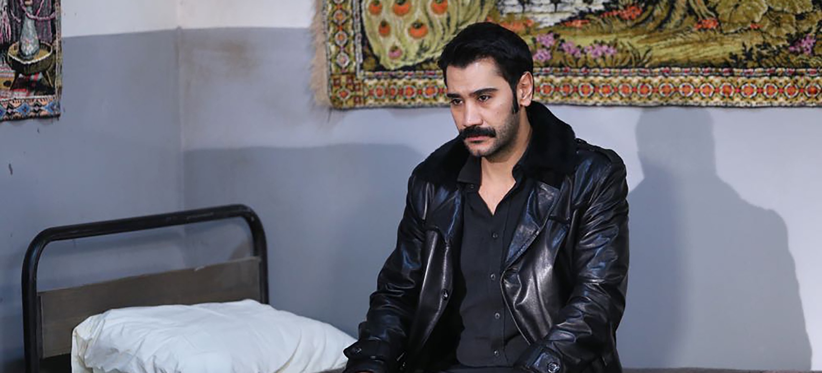 Lo que va a pasar del 13 al 17 de septiembre en ‘Tierra amarga’, la serie turca de Antena 3 Lo que va a pasar del 13 al 17 de septiembre en ‘Tierra amarga’, la serie turca de Antena 3