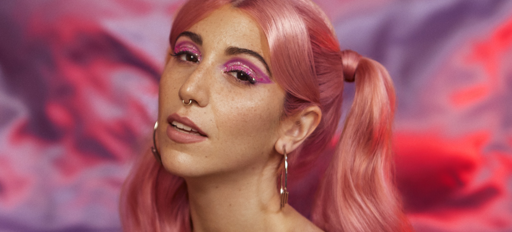 Bely Basarte nos devela los secretos de ‘Psicotropical’: ¿Cuál la canción tesoro del EP? Bely Basarte nos devela los secretos de ‘Psicotropical’: ¿Cuál la canción tesoro del EP?