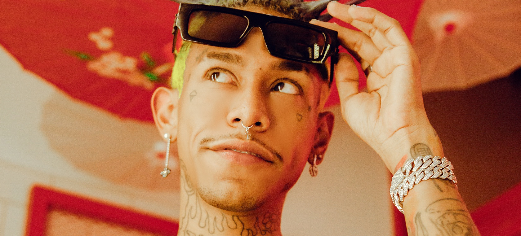 Lalo Ebratt nos desvela el secreto de las ‘sessions’ de Bizarrap Lalo Ebratt nos desvela el secreto de las ‘sessions’ de Bizarrap