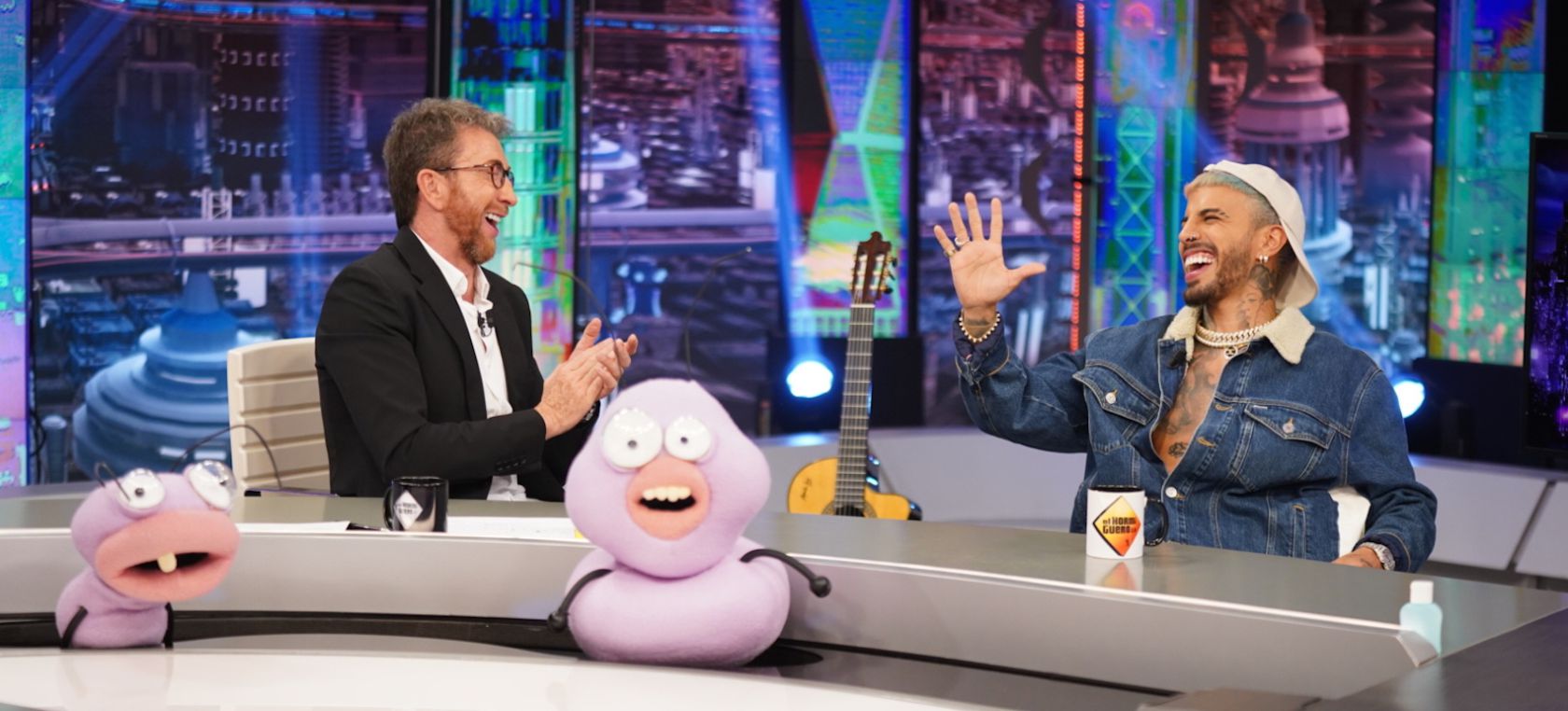Pablo Motos hizo la pregunta del momento a Rauw Alejandro: “¿Qué tal tu relación con Rosalía?” Pablo Motos hizo la pregunta del momento a Rauw Alejandro: “¿Qué tal tu relación con Rosalía?”