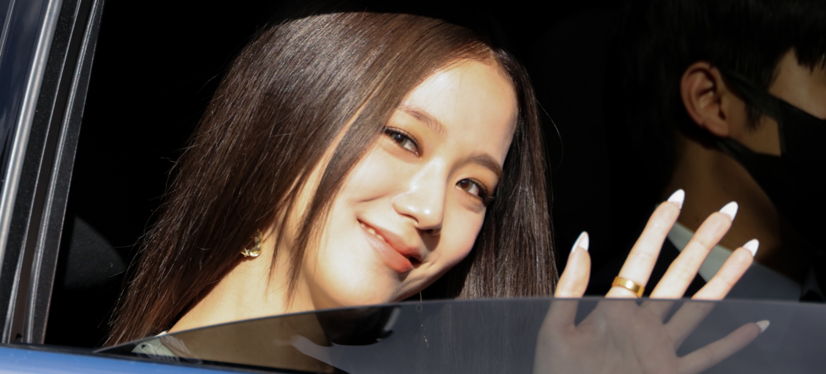 Jisoo de BLACKPINK y Jung Hae In protagonizan un nuevo k-drama: este es el póster Jisoo de BLACKPINK y Jung Hae In protagonizan un nuevo k-drama: este es el póster