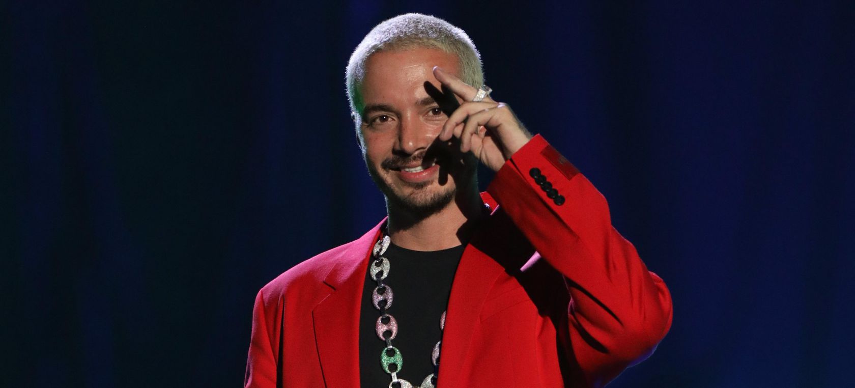 El vídeo 'Perra' de J Balvin y Tokischa es retirado de Youtube por “sexista” y “racista” El vídeo 'Perra' de J Balvin y Tokischa es retirado de Youtube por “sexista” y “racista”
