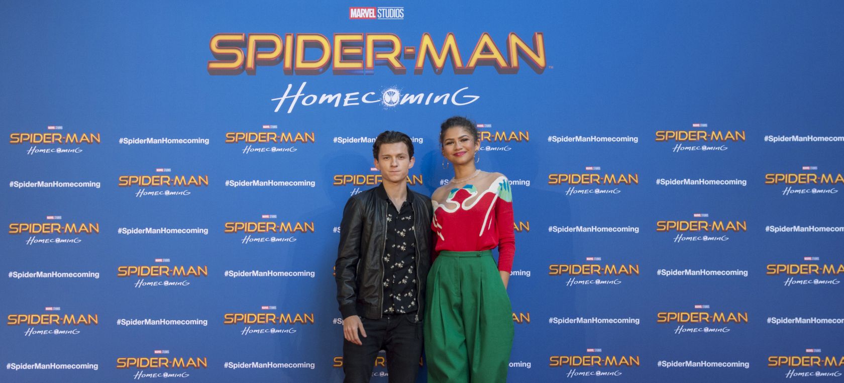Tom Holland y Zendaya hablan, por fin, de su relación: “Todo es extraño, confuso e invasivo” Tom Holland y Zendaya hablan, por fin, de su relación: “Todo es extraño, confuso e invasivo”