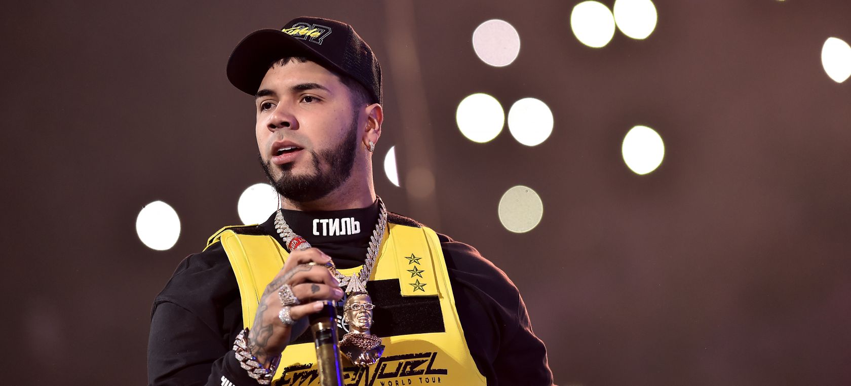 Anuel AA se ríe de los memes sobre su soltería: “Internet sigue invicta” Anuel AA se ríe de los memes sobre su soltería: “Internet sigue invicta”