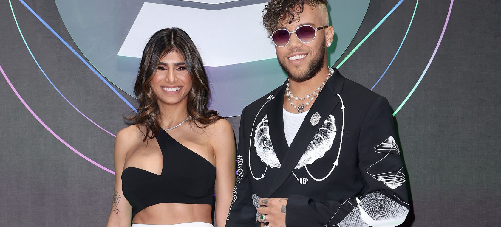 Mia Khalifa y Jhay Cortez Mia Khalifa y Jhay Cortez