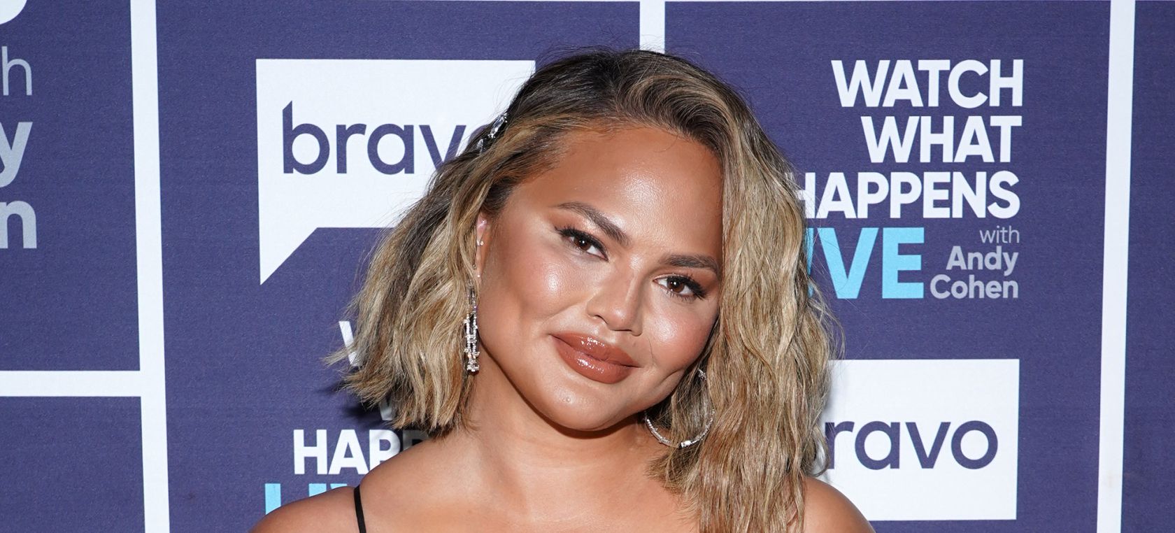 El trasplante de cejas: la nueva cirugía estética que ya ha cautivado a Chrissy Teigen El trasplante de cejas: la nueva cirugía estética que ya ha cautivado a Chrissy Teigen