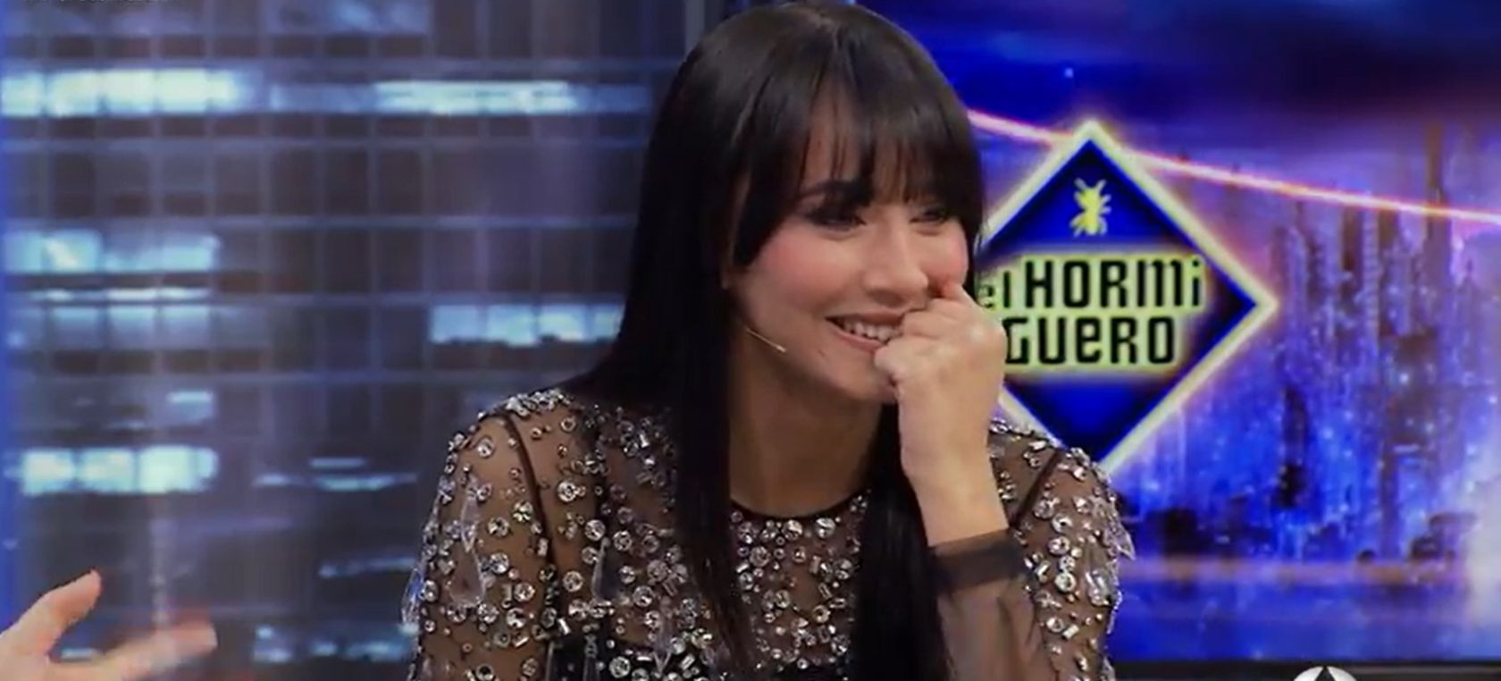 Aitana siempre hace la misma pregunta en los aviones y según la respuesta, vuela o no Aitana siempre hace la misma pregunta en los aviones y según la respuesta, vuela o no