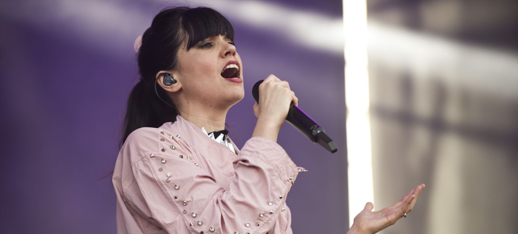 Así es Javiera Mena, la artista que intentará ir a Eurovisión 2022 con 'Culpa' Así es Javiera Mena, la artista que intentará ir a Eurovisión 2022 con 'Culpa'