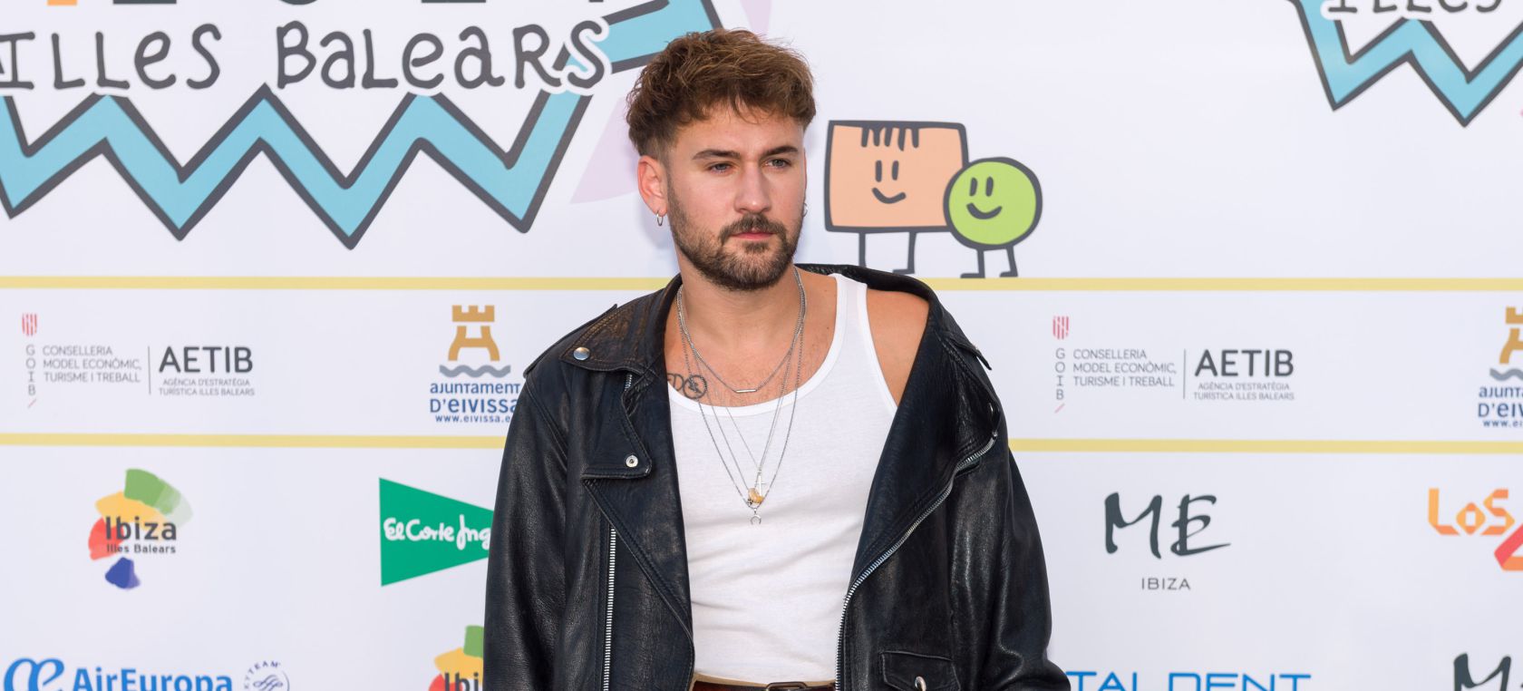 Dani Fernández sufre la dura pérdida de su abuelo: “Mi persona favorita del mundo” Dani Fernández sufre la dura pérdida de su abuelo: “Mi persona favorita del mundo”