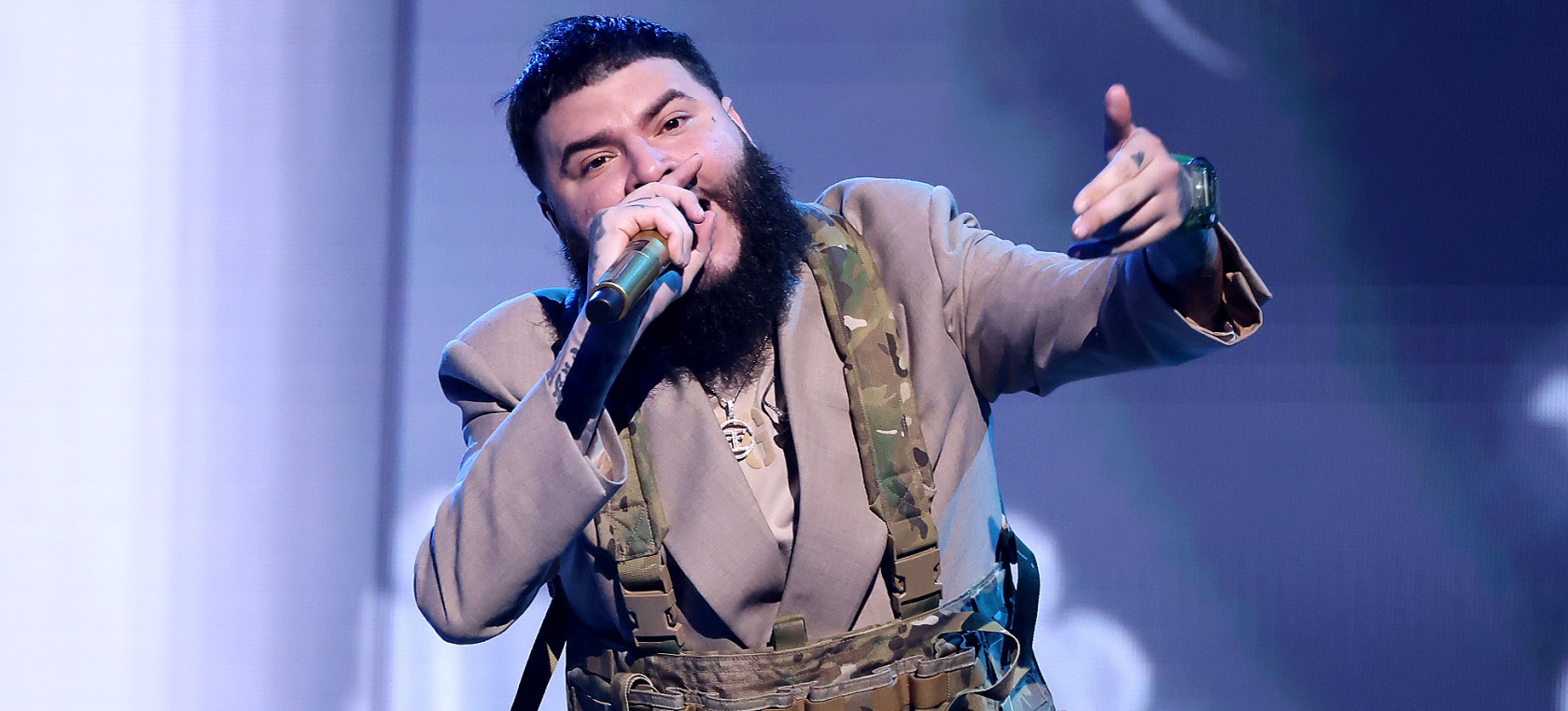 Farruko, aplaudido por su reflexión sobre el bofetón de Will Smith a Chris Rock Farruko, aplaudido por su reflexión sobre el bofetón de Will Smith a Chris Rock