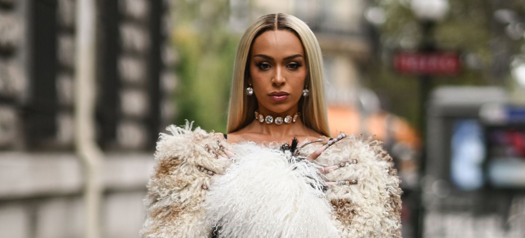 Bad Gyal sorprende con su último look: “Nuestra Campanilla catalana” Bad Gyal sorprende con su último look: “Nuestra Campanilla catalana”
