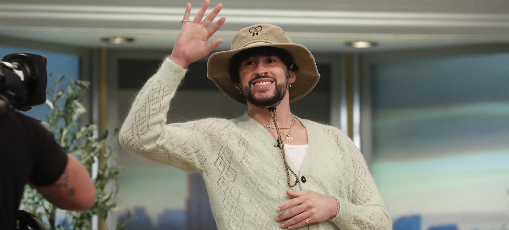 Rauw Alejandro y C. Tangana están en el posible tracklist de ‘Un Verano Sin Ti’, el álbum de Bad Bunny Rauw Alejandro y C. Tangana están en el posible tracklist de ‘Un Verano Sin Ti’, el álbum de Bad Bunny