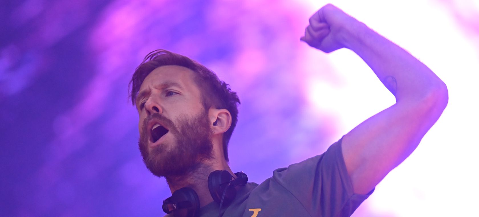 Calvin Harris anuncia la fecha de estreno y las colaboraciones de su próximo disco, ‘Funk Wav Bounces Vol. 2’ Calvin Harris anuncia la fecha de estreno y las colaboraciones de su próximo disco, ‘Funk Wav Bounces Vol. 2’