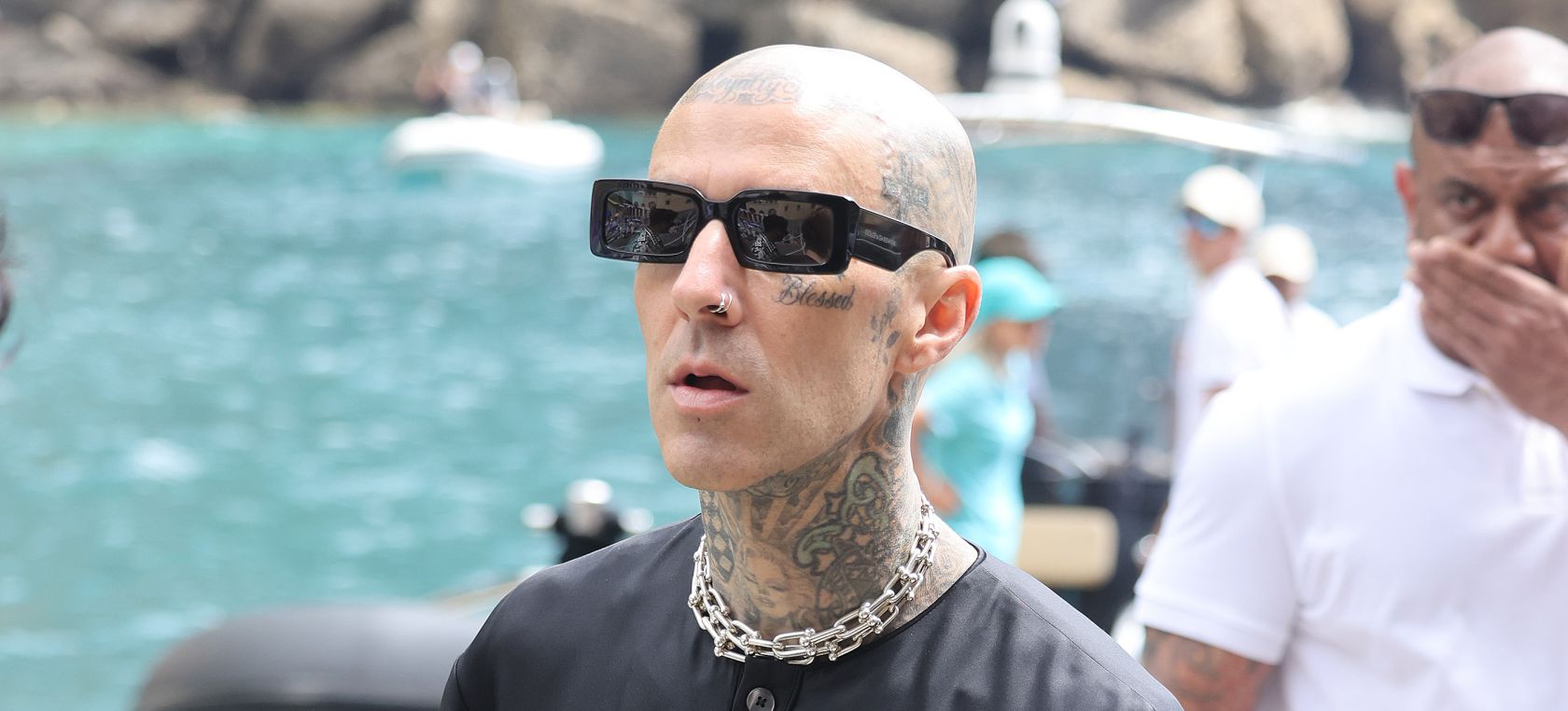 Travis Barker habla sobre su estado de salud tras haber sido ingresado por una pancreatitis grave Travis Barker habla sobre su estado de salud tras haber sido ingresado por una pancreatitis grave