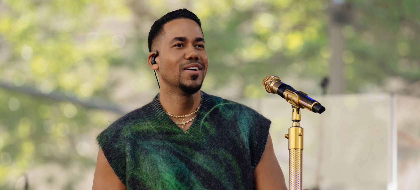 Romeo Santos borra sus fotos de Instagram para anunciar una buena nueva Romeo Santos borra sus fotos de Instagram para anunciar una buena nueva