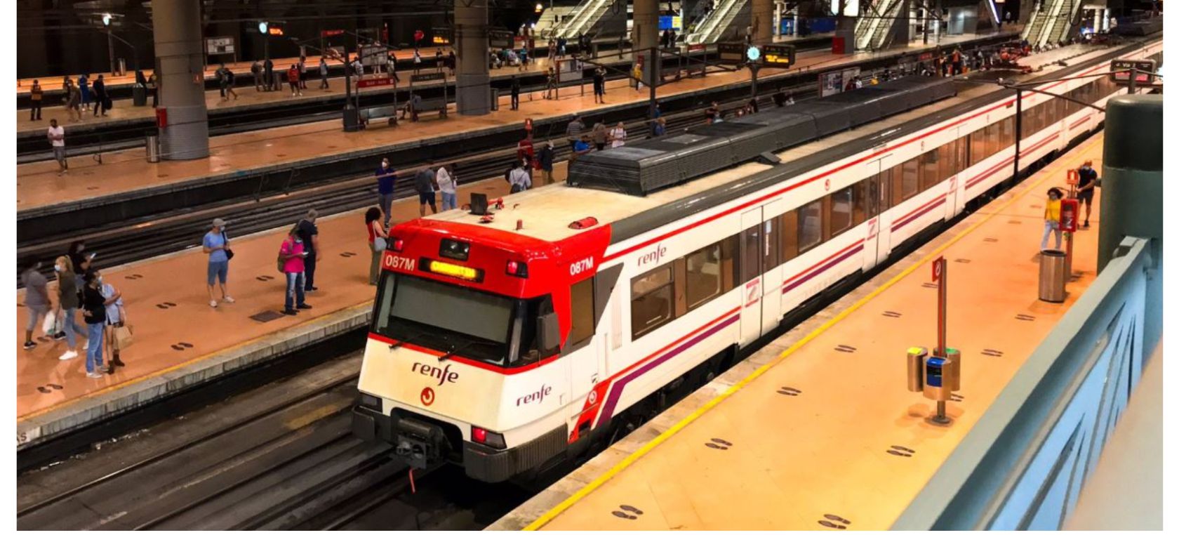 Tren Cercanías Tren Cercanías