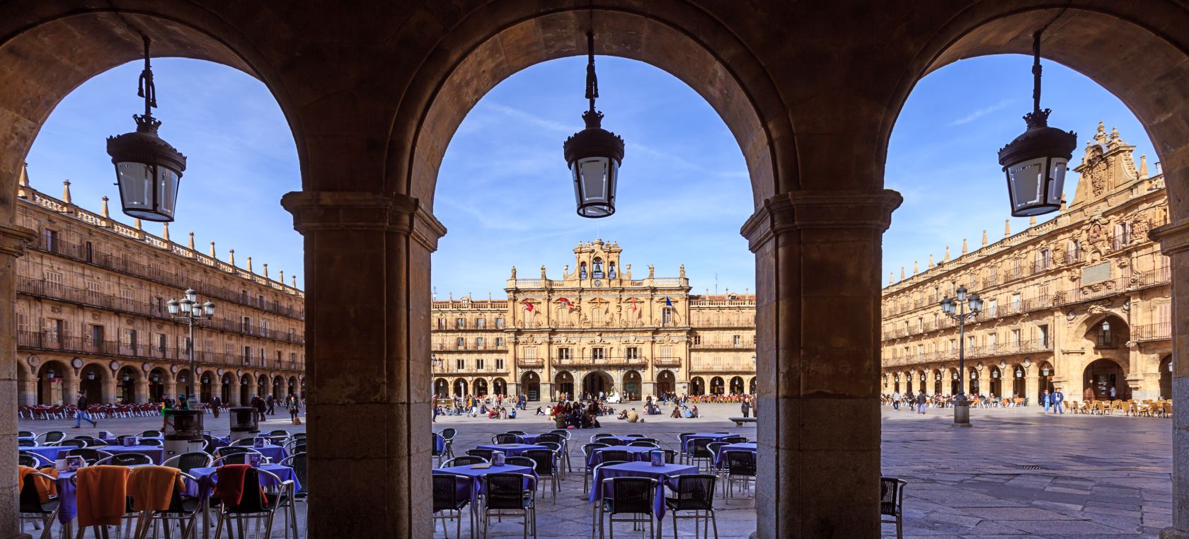 Estas son las 15 plazas más bonitas de España, según los españoles Estas son las 15 plazas más bonitas de España, según los españoles