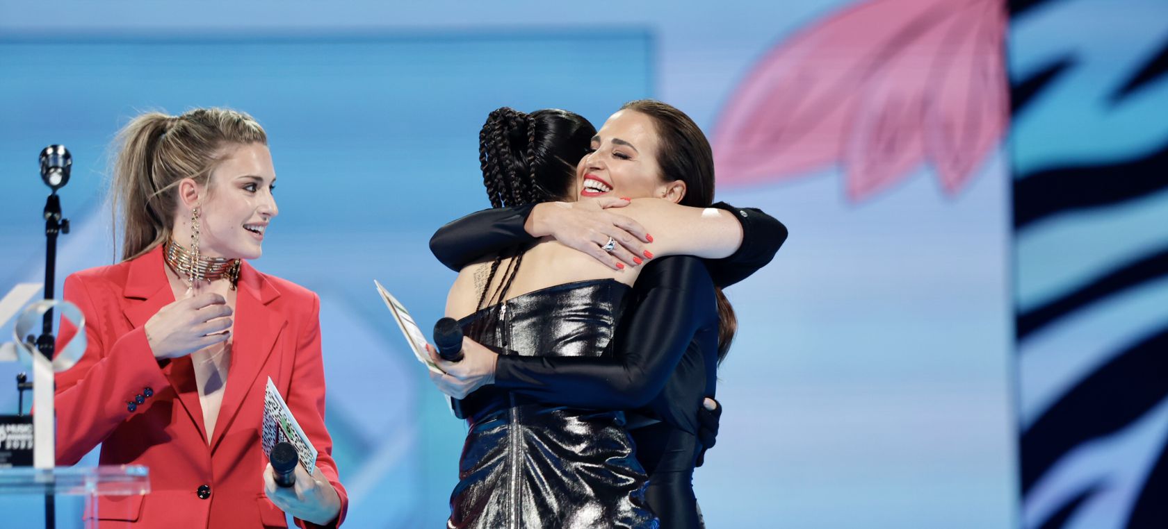 Rosalía y Paula Echevarría Rosalía y Paula Echevarría