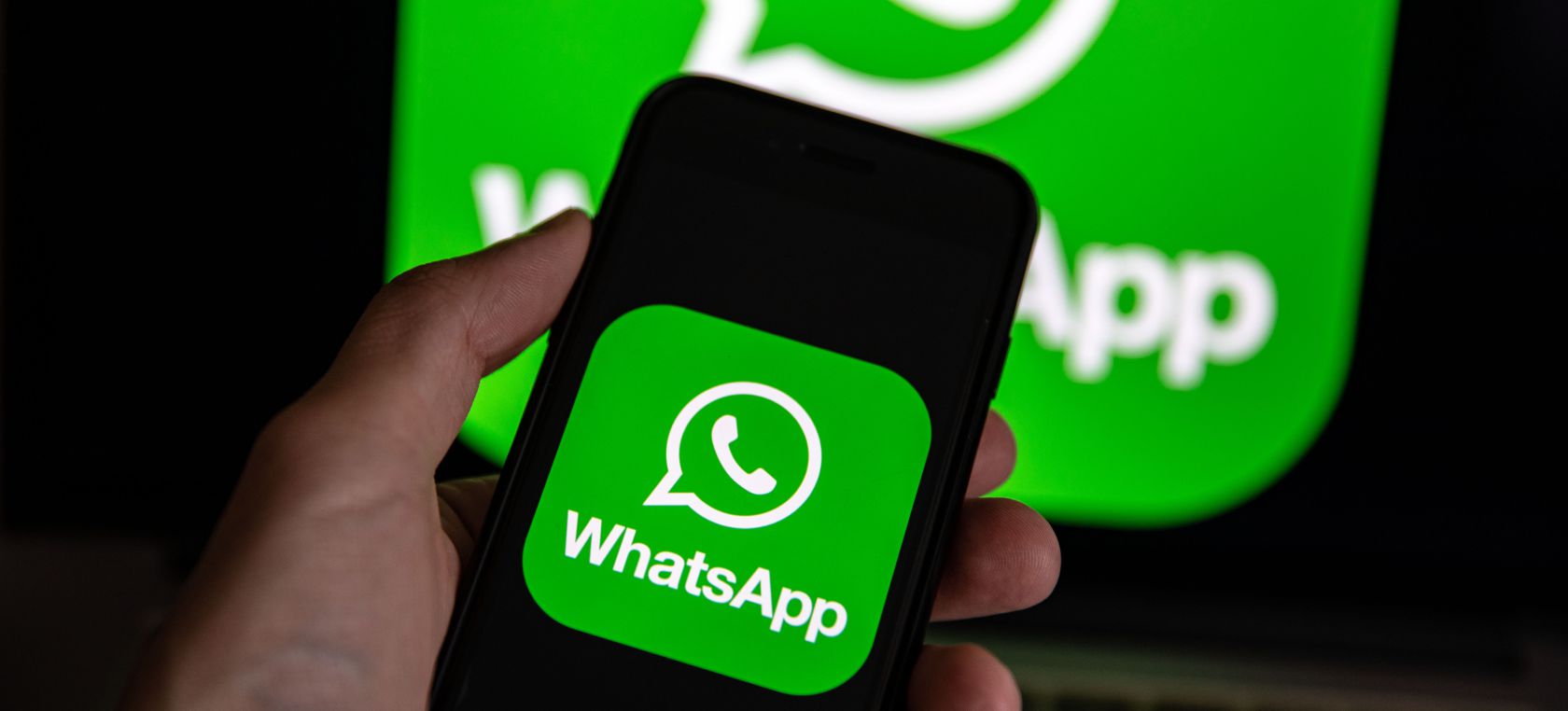 WhatsApp WhatsApp