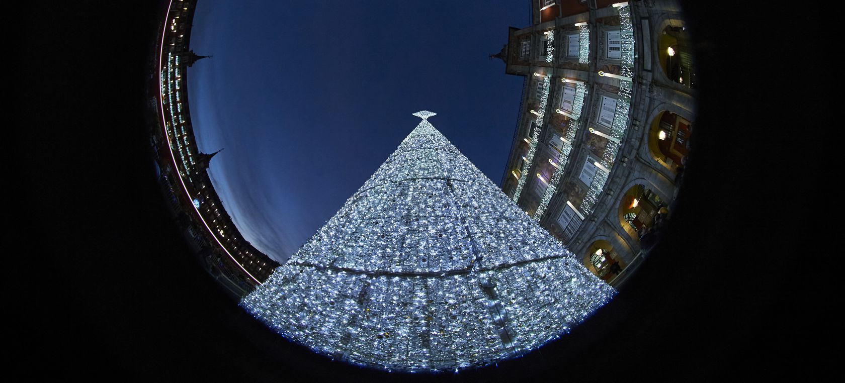 Todos los mercadillos de Navidad que puedes ver en Madrid este 2022 Todos los mercadillos de Navidad que puedes ver en Madrid este 2022