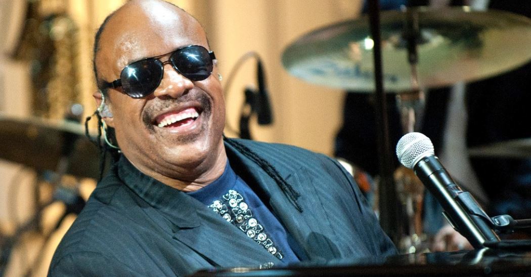 Stevie Wonder, el gran triunfador de la 17 edición de los Grammy Stevie Wonder, el gran triunfador de la 17 edición de los Grammy