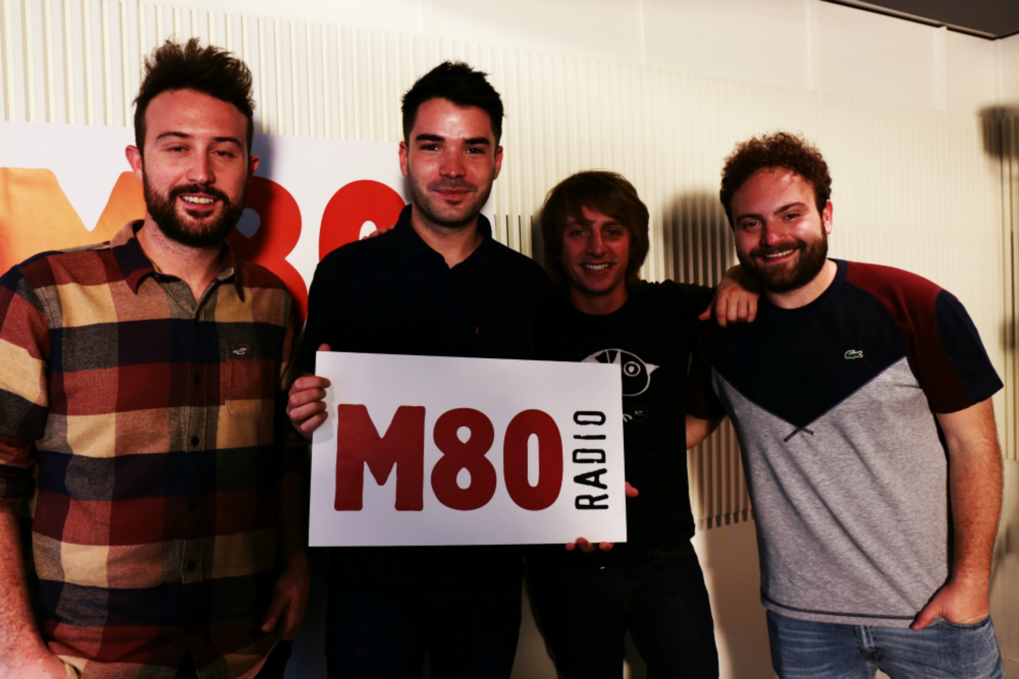 Supersubmarina versiona 'Tender' de Blur Supersubmarina versiona 'Tender' de Blur