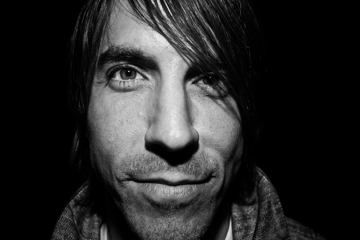 ¡Nos colamos en el camerino de Anthony Kiedis, de Red Hot Chili Peppers! ¡Nos colamos en el camerino de Anthony Kiedis, de Red Hot Chili Peppers!