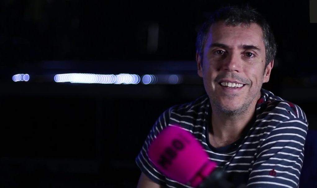 Iván Ferreiro nos desvela los secretos de su disco de versiones de Golpes Bajos Iván Ferreiro nos desvela los secretos de su disco de versiones de Golpes Bajos