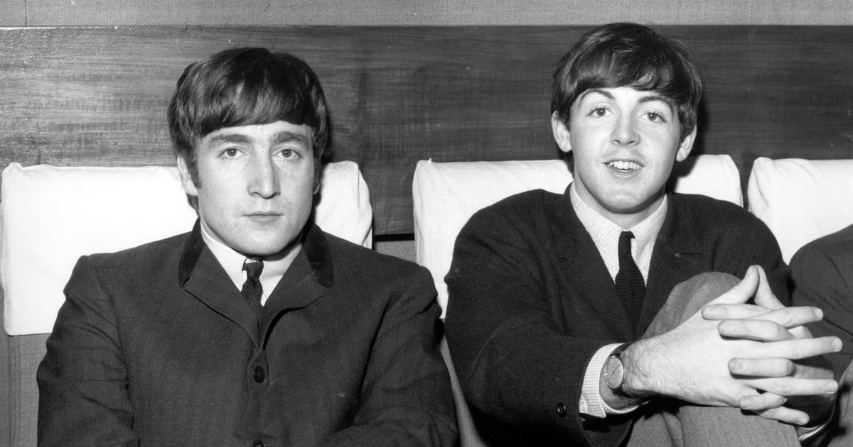 El memorable selfie de los hijos de John Lennon y Paul McCartney El memorable selfie de los hijos de John Lennon y Paul McCartney