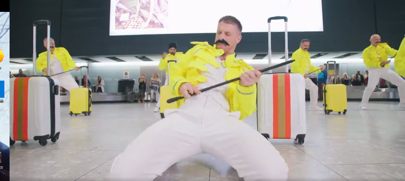El flashmob de los trabajadores del aeropuerto donde trabajó Freddie Mercury El flashmob de los trabajadores del aeropuerto donde trabajó Freddie Mercury