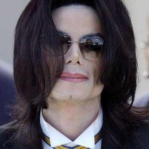 Michael Jackson podría forrarse con su regreso a los escenarios