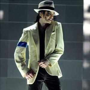 Michael Jackson dejó grabados 100 temas inéditos en un disco duro