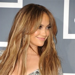 Jennifer Lopez presenta su tercer single