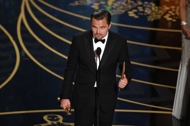 Leonardo Dicaprio consigue su primer Oscar por El Renacido