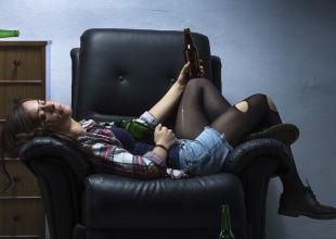 Tiene 20 años y cree que es adicta al alcohol