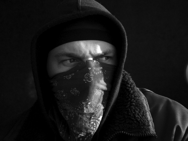 Дерзкие парни в масках