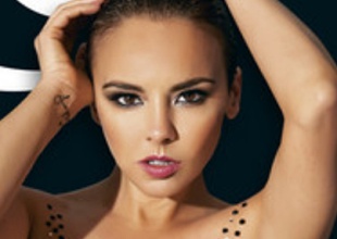Chenoa se desnuda para celebrar los 40 años de Interviú