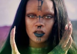 Rihanna se vuelve loca con Star Trek