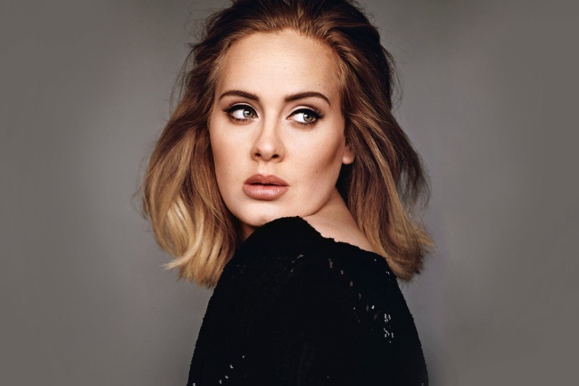 Adele fue la pionera en la tendencia de no llevar maquillaje