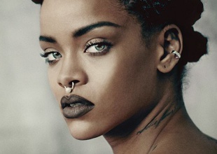 ¿Es este el vídeo más raro de la carrera de Rihanna?