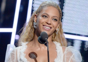 Beyoncé se consagra como la reina indiscutible en unos VMAs sin sopresas