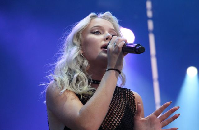 La cantante Zara Larsson durante su actuación en Dcode 2016.
